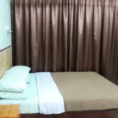 Homestay Rgee Kuantan Exteriör bild